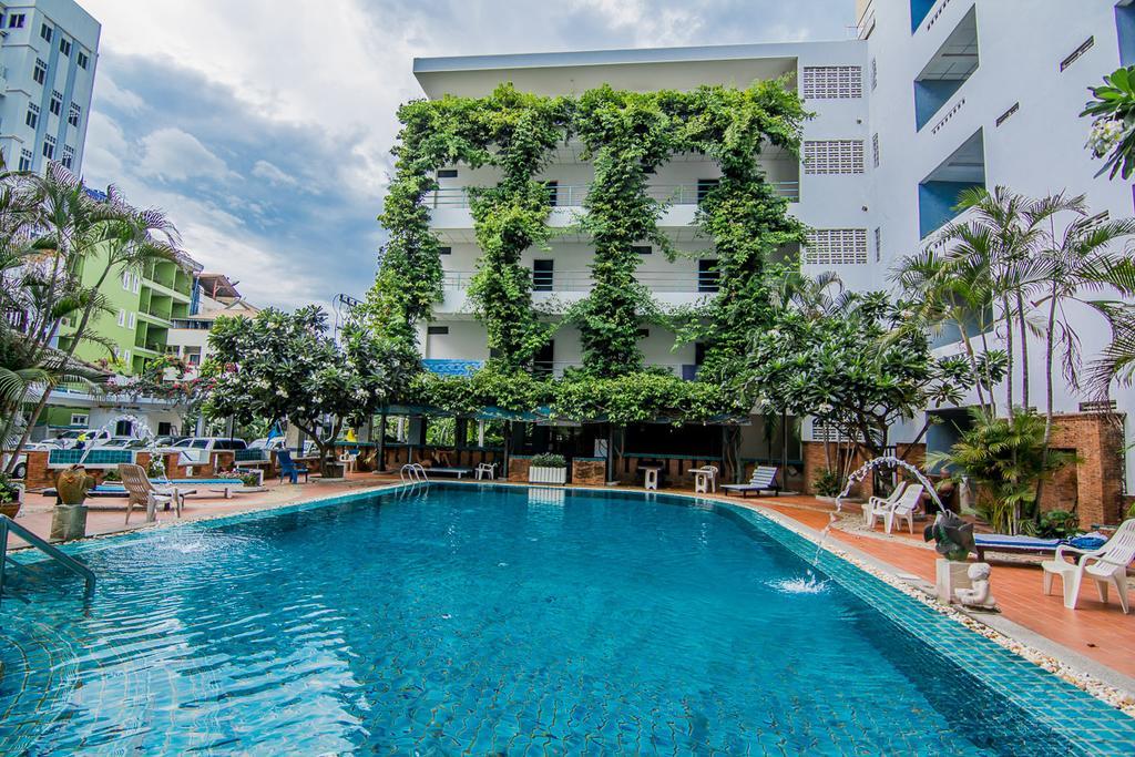 Hotel Sutus Court 5 Pattaya Exterior foto